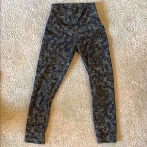 Lulu lemon crop leggings